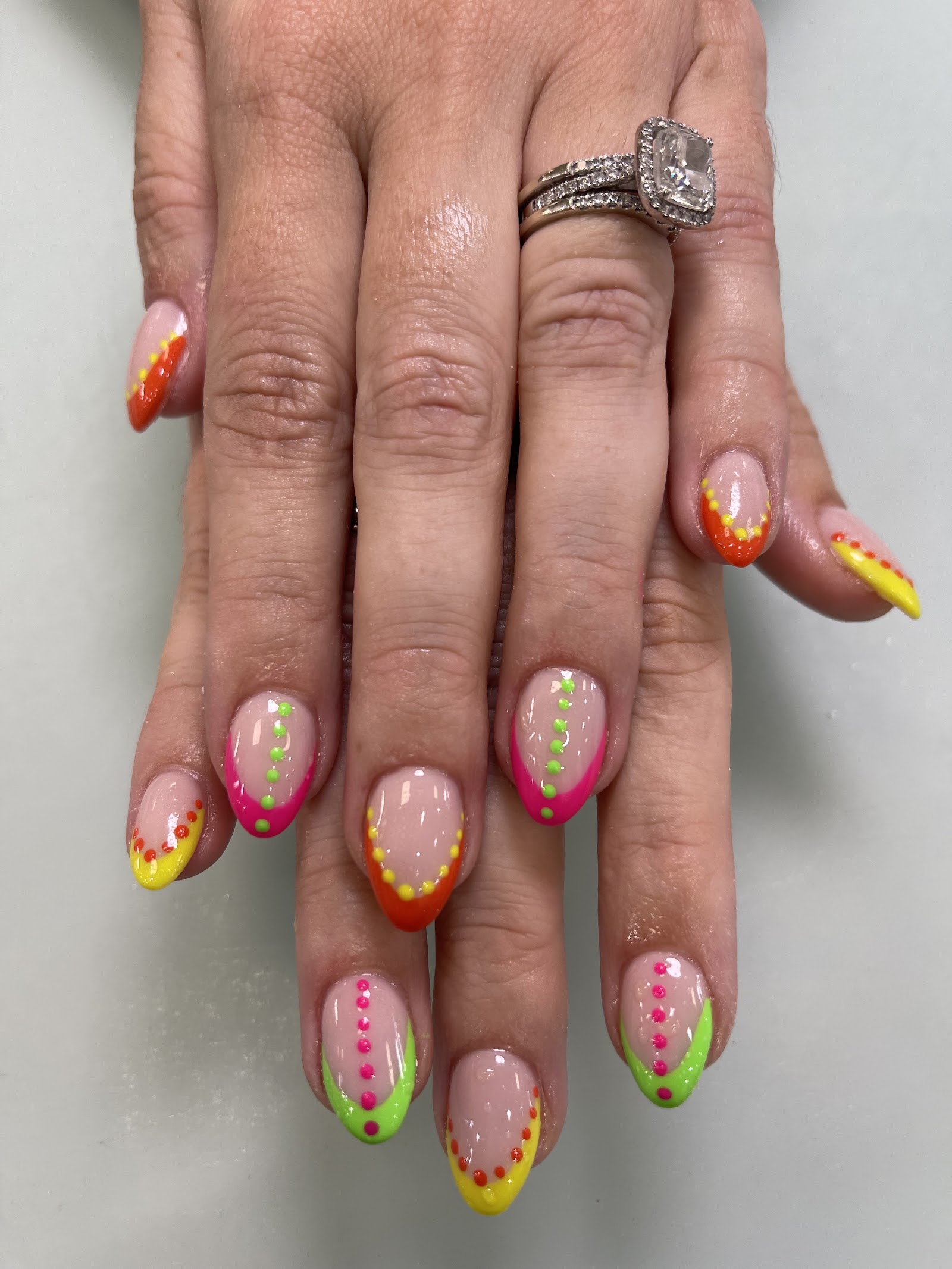 Royal Nails West Ashley LLC nail photo 4